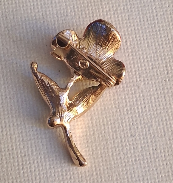 Cute Brooch - Picture 2 of 2